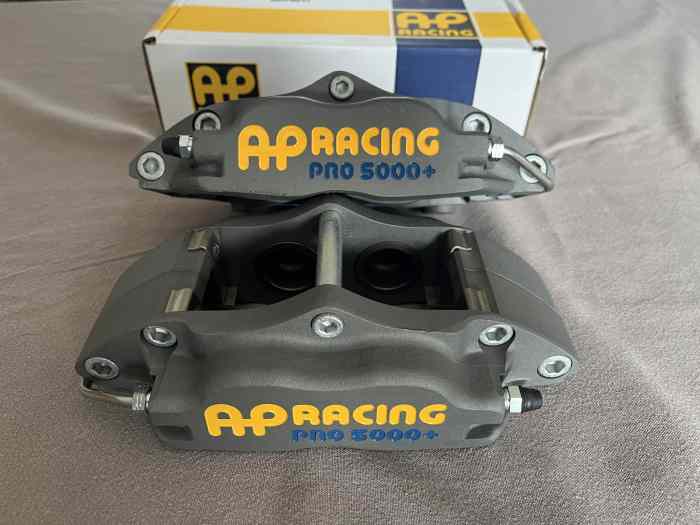 2 ETRIERS AP RACING CP5040 4 PISTONS NEUFS 0