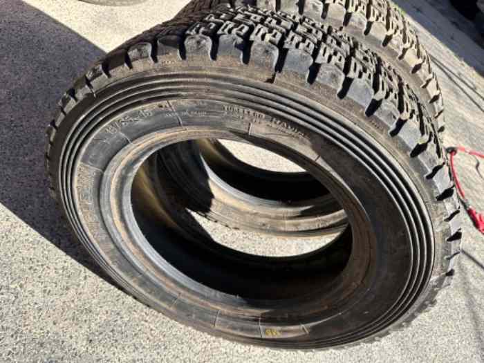 Pneus 15/65/15 Michelin M5 0