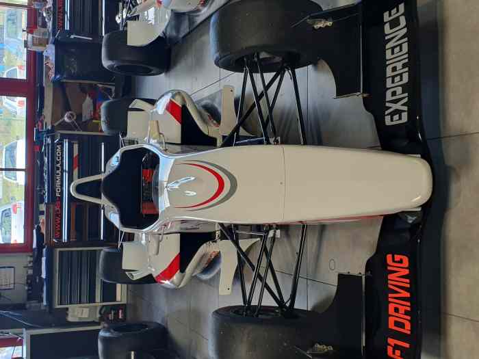 FORMULE RENAULT 2.0L 2