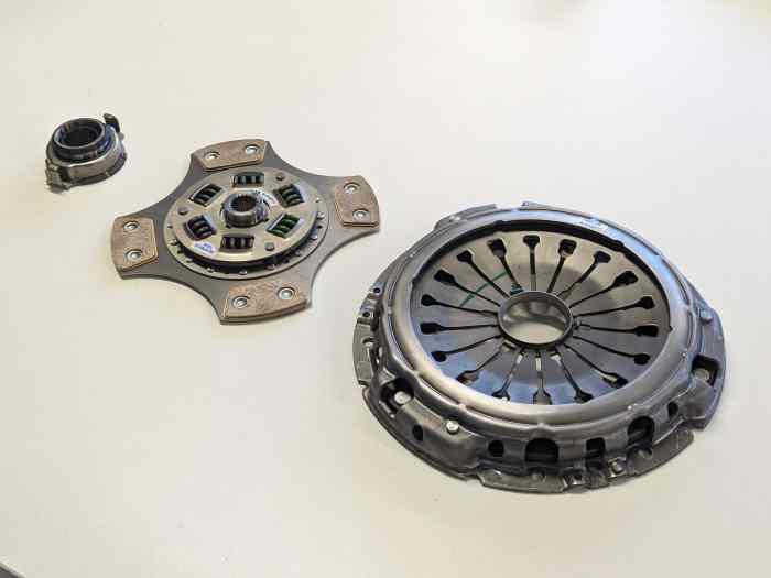 Kit embrayage Helix amorti et renforcer Lancia Delta Integrale 1