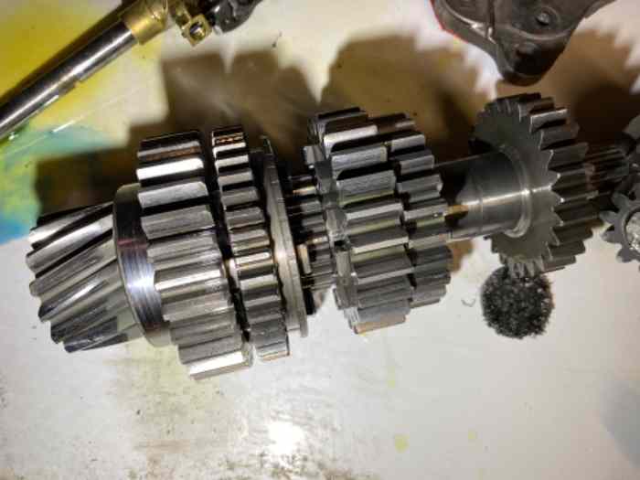 Boîte BE 4/6 crabots a réviser 1