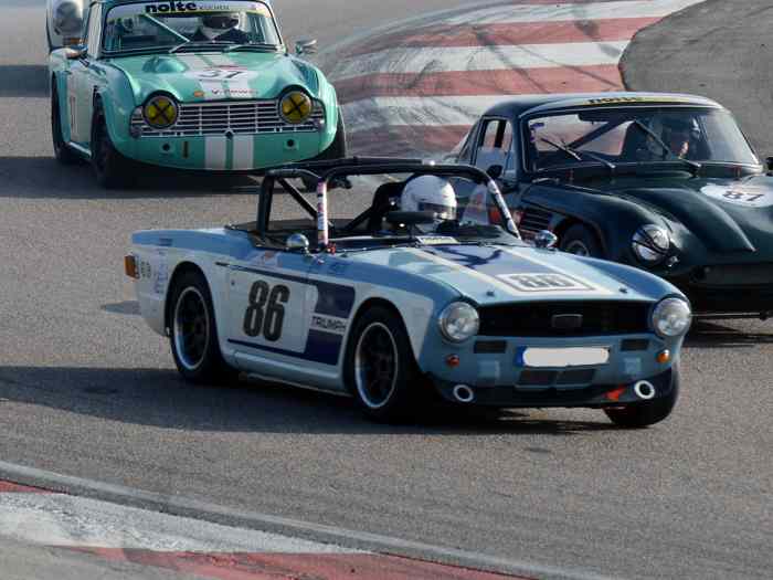 Kas Kastner a inspiré la Triumph TR6 0