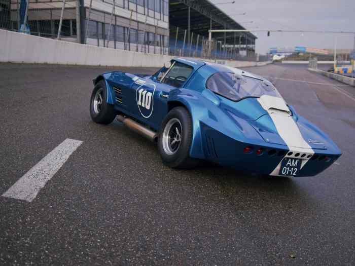 1965 Chevrolet Corvette Grand Sport 3