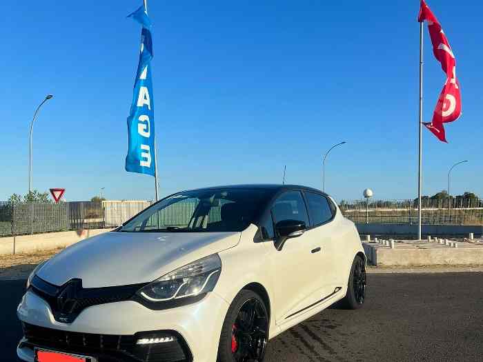 Clio 4 RS gp Monaco Serie numerotee