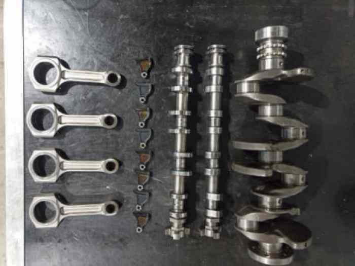 Lot pièce moteur 208 RB