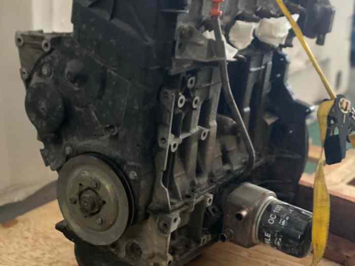 VENDU moteur Peugeot 205 rallye 0