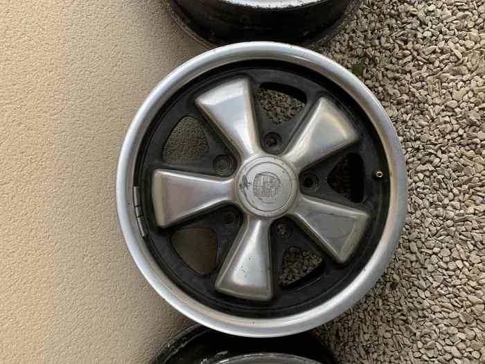 Jantes FUCHS original PORSCHE 5,5J14 0