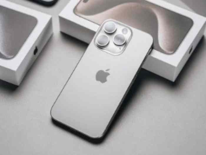 Brandnew Apple iPhone 15 Pro Max