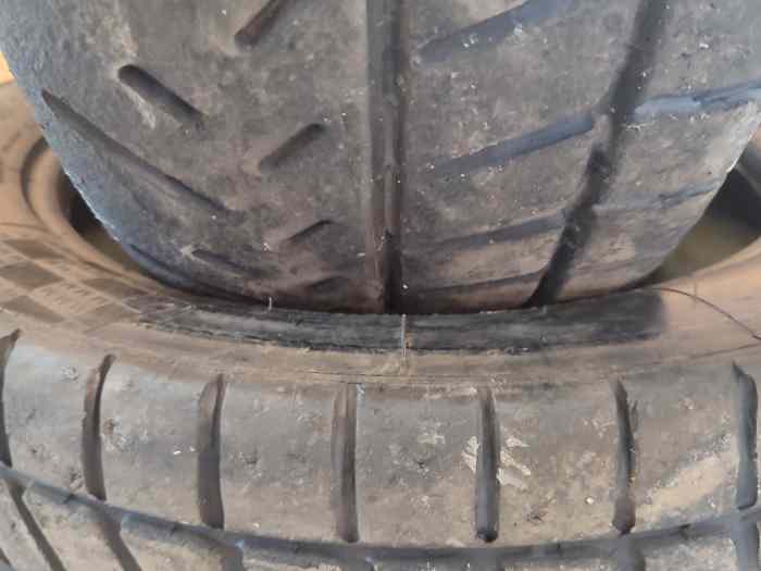 2 pneus Michelin en 16 retaillé r11 1