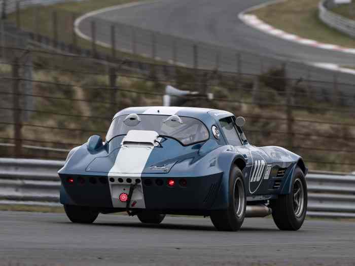 1965 Chevrolet Corvette Grand Sport 1