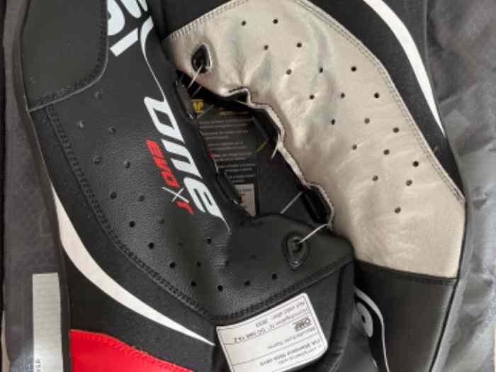 OMP Herren Rennschuhe One-S My2016 – Weiß, Größe 37, FIA 8856-2000 Zugelassen, Für Motorsport