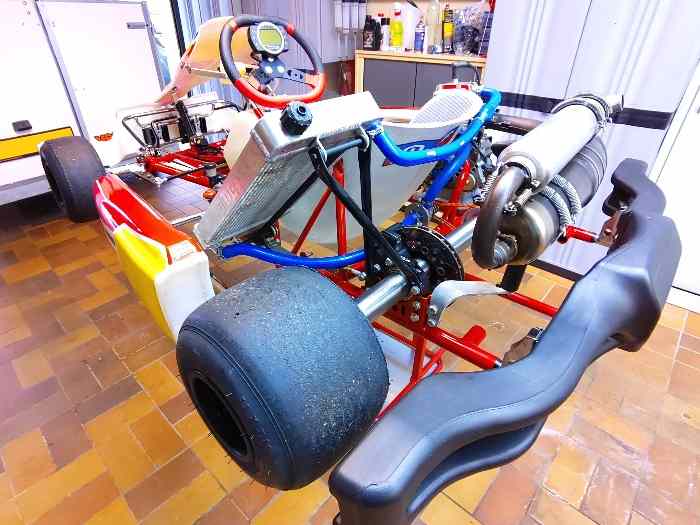 Kart Birel Art RY30 S12 2021 + Iame X30 125 Senior 1