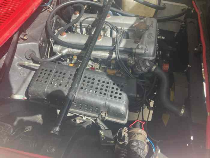Alfa Romeo GTV 2 litres circuit ou ral...
