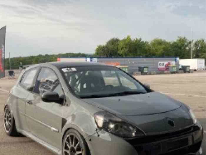 Clio 3 RS swap Megane RS FULL CUP X85 0