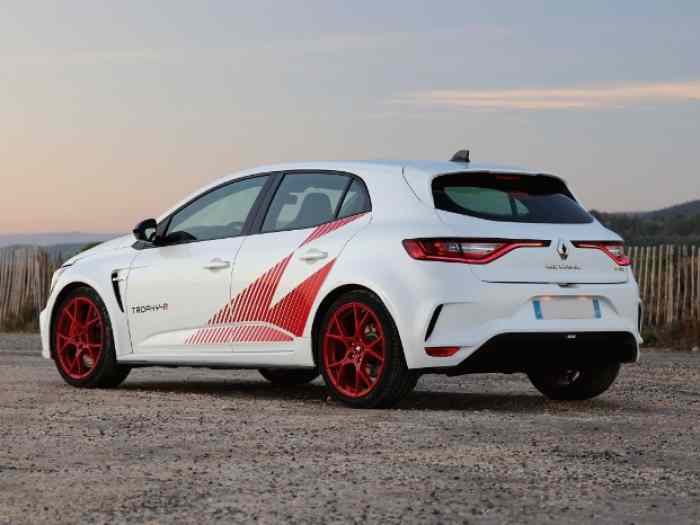 LOT de 4 MEGANE RS TROPHY R 3