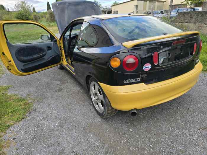 Megane 2 litres 16s passeport 5