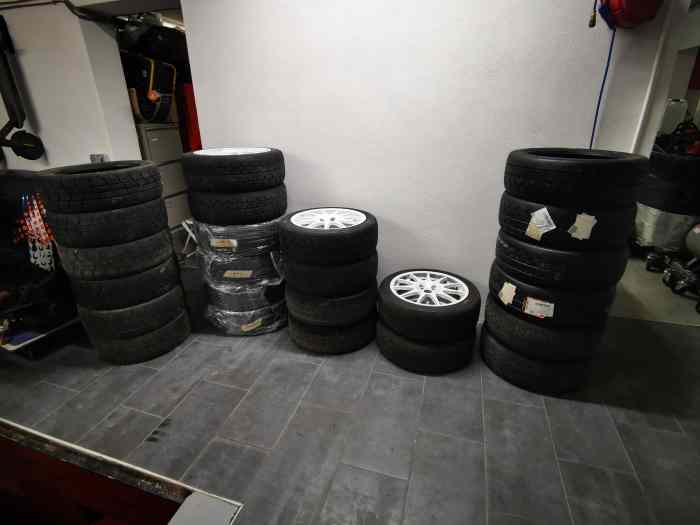 pneus rallye YOKOHAMA A051T 190/625/17 pluie intermédiaire sec michelin r21 r31 16 0