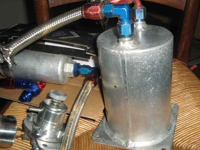 pompe essence regulateur pression boite tempon 0