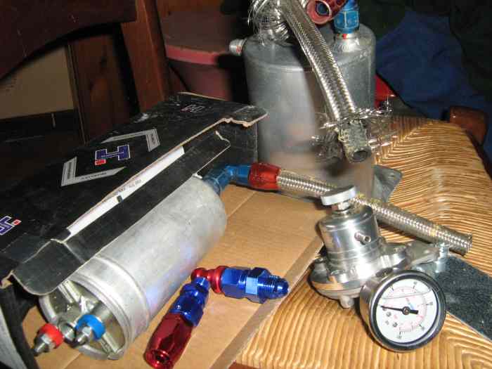 pompe essence regulateur pression boite tempon 1