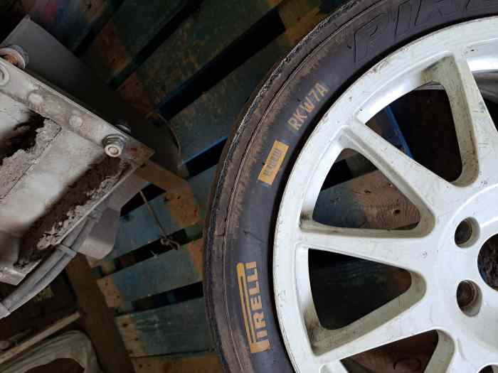 1 paire de pirelli rkw7 A en 17 1