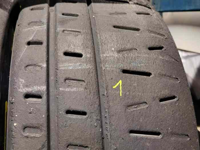 Pneumatiques PIRELLI Asphalte RA7B 235/40 R18 OCCASION 2