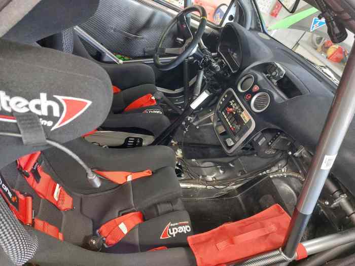 Urgent Vends C2R2 Max très performant 2