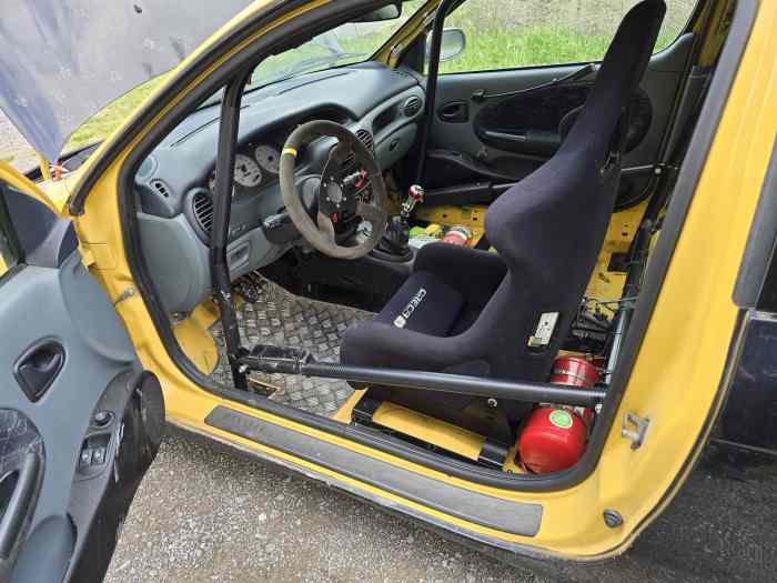 Megane 2 litres 16s passeport 2