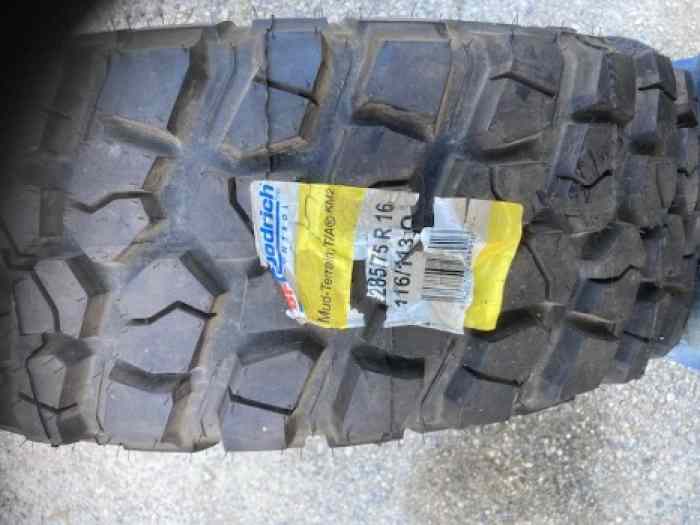 PNEUS 4X4 0