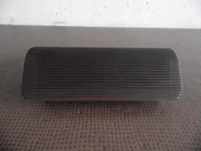 GRILLE CENTRALE DE TABLEAU DE BORD 477857187 PORSCHE 924 & 944-1 5