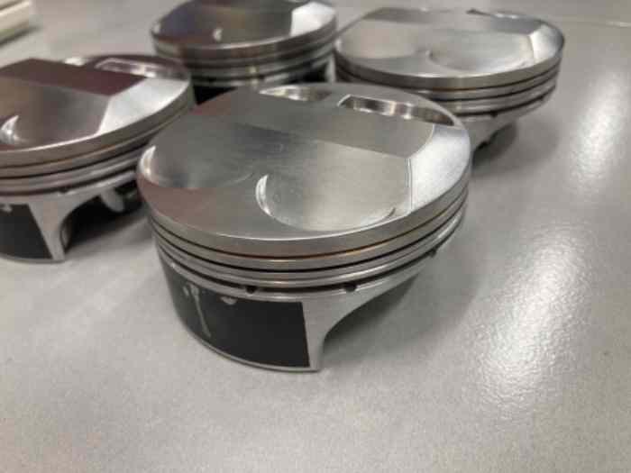 Pistons Duraldur Megane Maxi Renault Sport 1