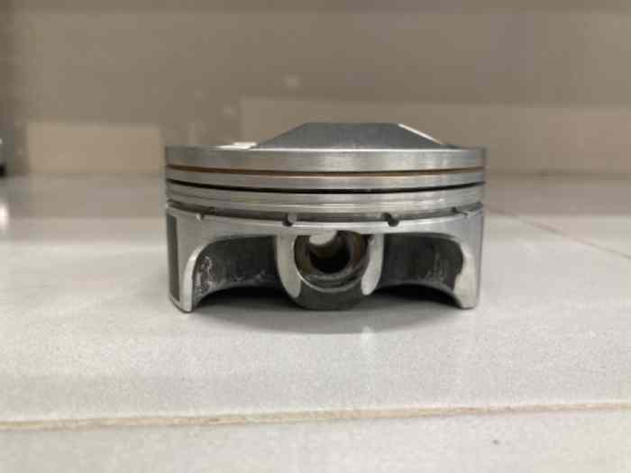 Pistons Duraldur Megane Maxi Renault Sport 3