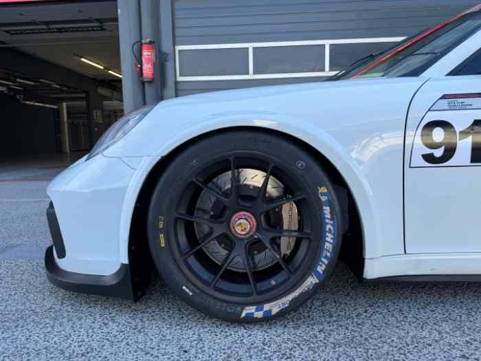 Porsche 991 GT3 Cup | Pneus Slick