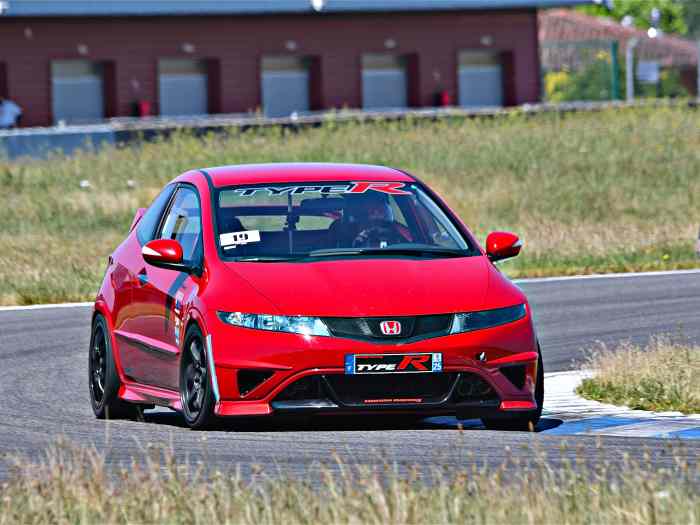Honda Civic Type R FN2 RACE K24/K20 (pack GP+ pack Urbain) 277cv et 28.2 Mkg 0
