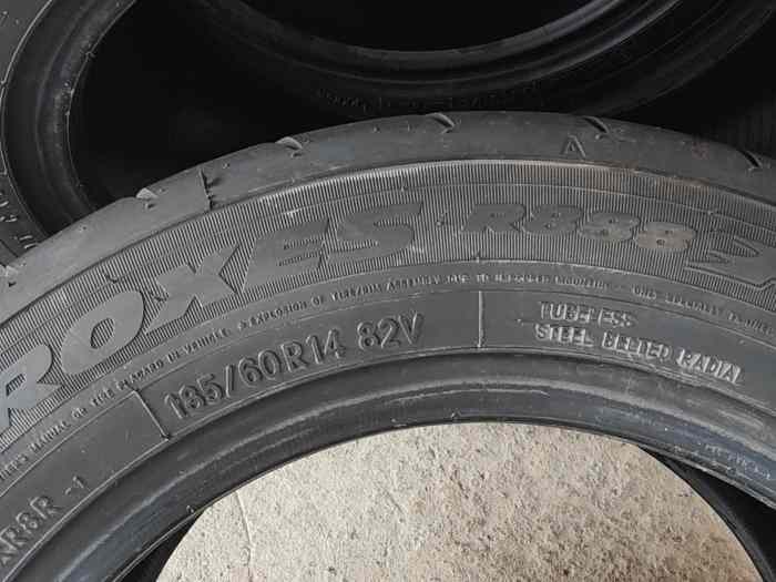 Pneus semi-slick 185/60/14 2