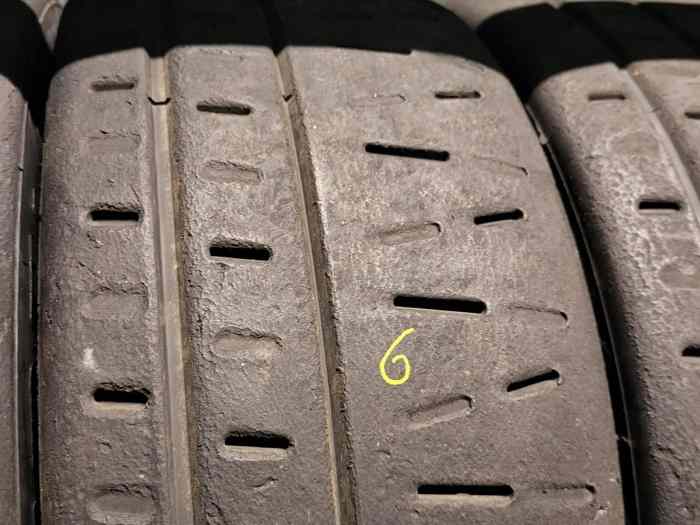 Pneumatiques PIRELLI Asphalte RA7B 235/40 R18 OCCASION 4