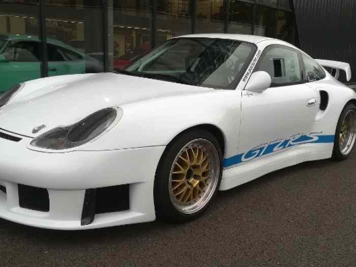 PORSCHE 996 TURBO