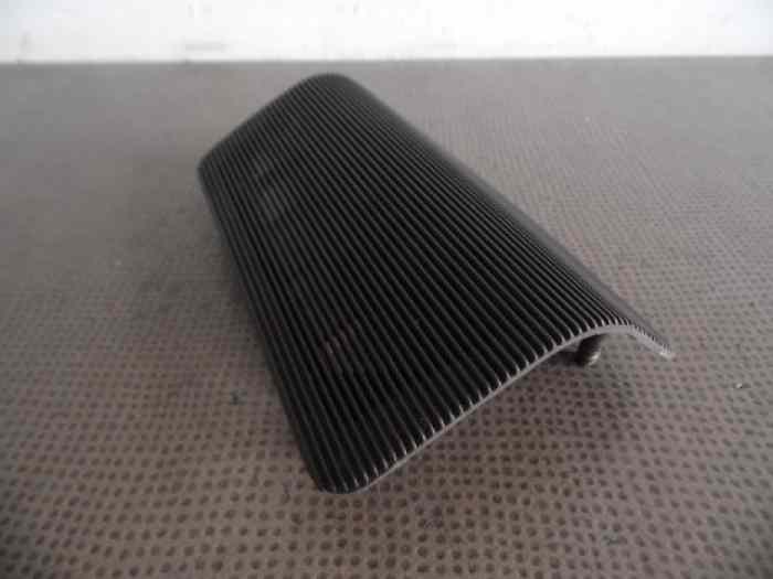 GRILLE CENTRALE DE TABLEAU DE BORD 477857187 PORSCHE 924 & 944-1 2