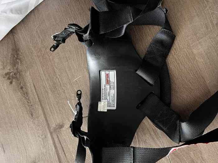 Casque stilo et Hans hybrid 4
