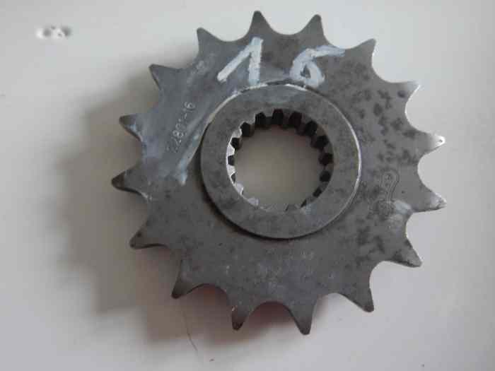 1 pignon 16 dents sortie bv pour moteu...