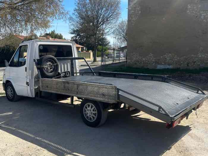 Ford transit dépanneuse 0