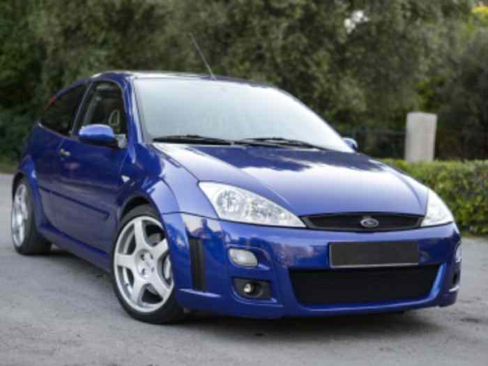 FORD FOCUS RS MK1 N° 10 0