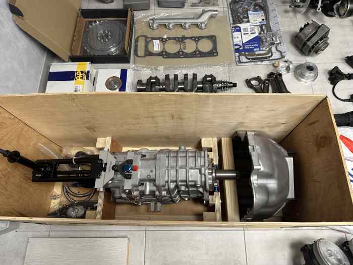 BMW M3 E30 GRA VHC J2 à construire - REPRISE PORSCHE POSSIBLE 4