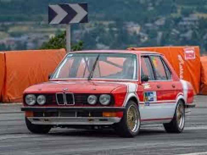 Bmw e28 1984. 0