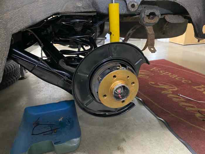 Bmw e30 325 – photo 2 sur 2