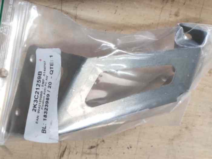 divers pieces 208 r2 lot 4