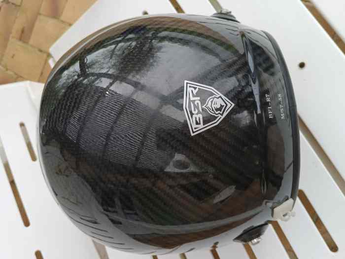 Casque BSR ,br1 - r7 carbone. 1