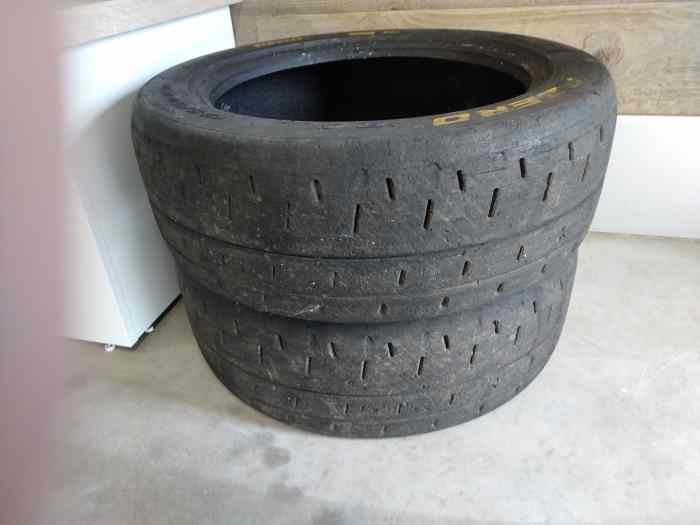 Pneu Pirelli ra5