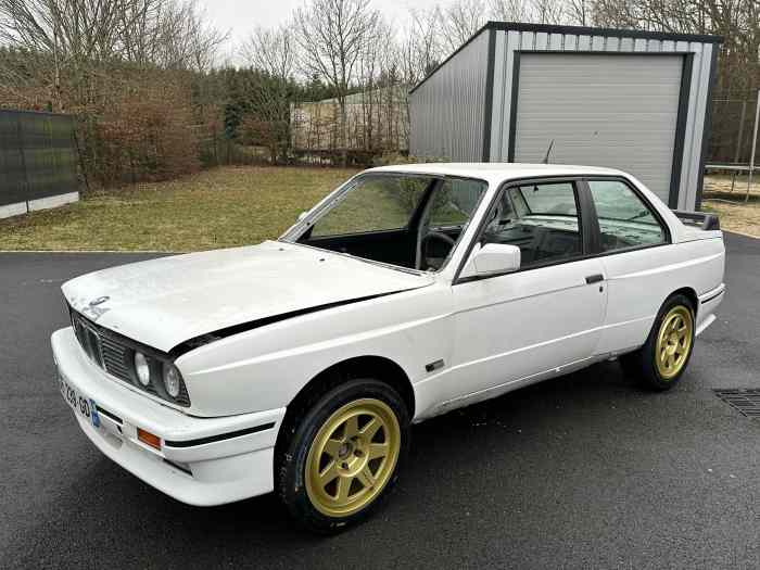 BMW M3 E30 GRA VHC J2 à construire - REPRISE PORSCHE POSSIBLE 1