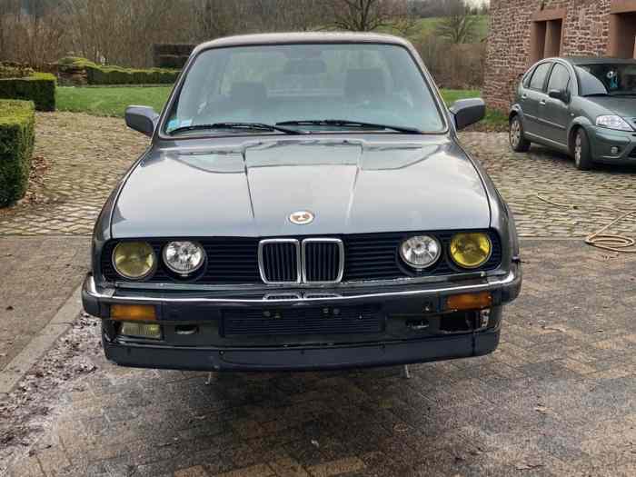 Bmw e30 325 – photo 1 sur 2