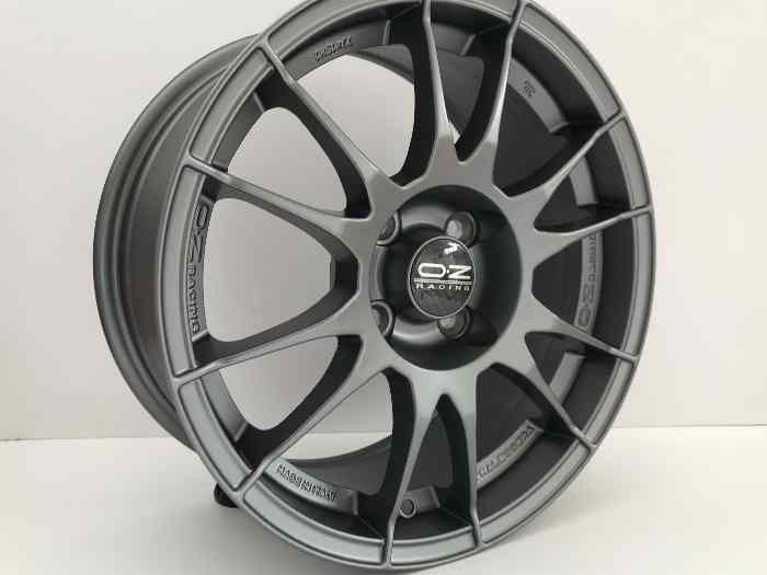 Jante OZ Racing Ultraleggera 7x15 Rena...